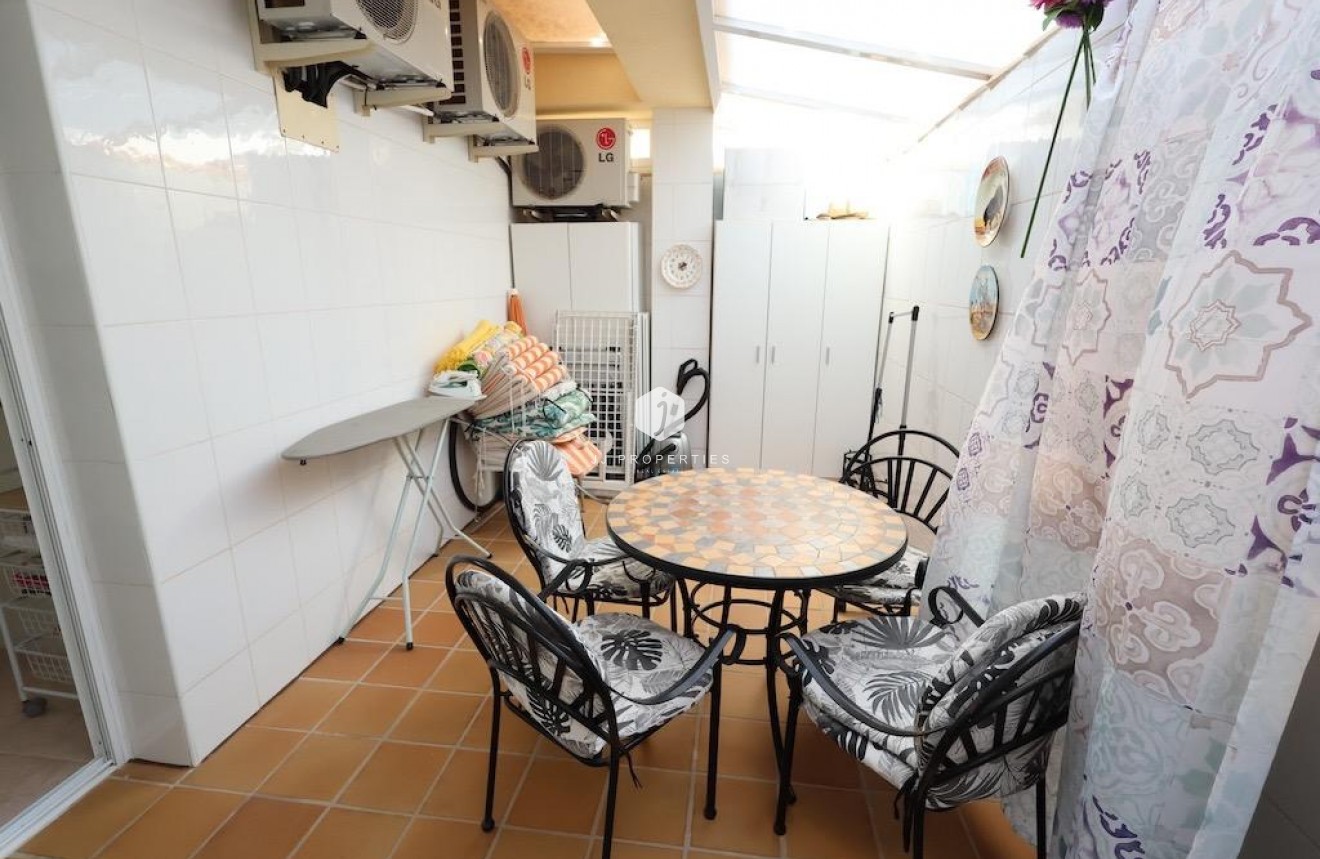 D'occasion - Appartement -
Orihuela Costa - Costa Blanca