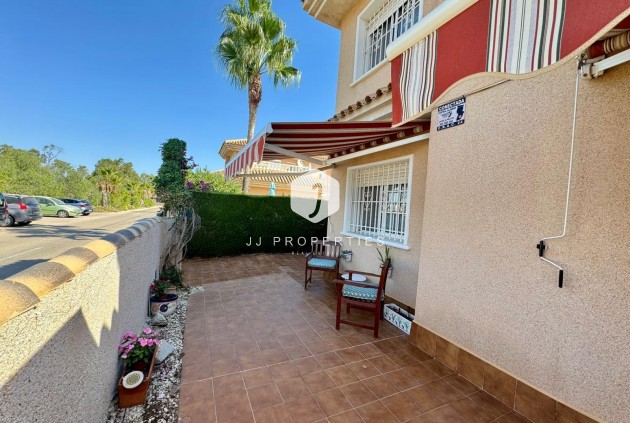 Aus zweiter Hand - Villa -
Torrevieja - Costa Blanca