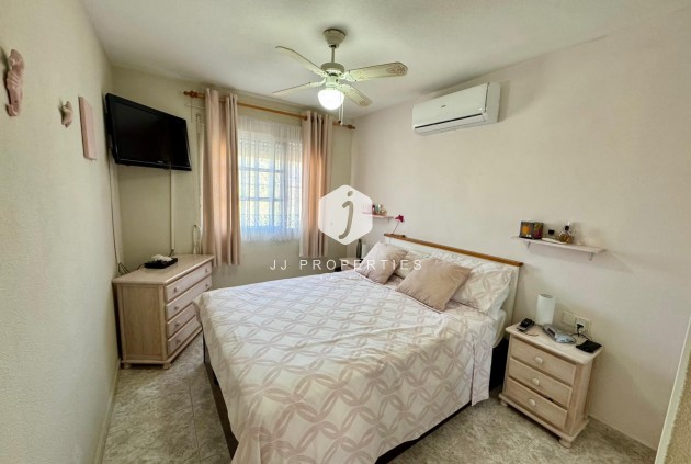 Aus zweiter Hand - Villa -
Torrevieja - Costa Blanca