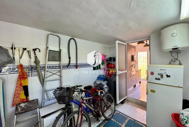 Aus zweiter Hand - Villa -
Torrevieja - Costa Blanca