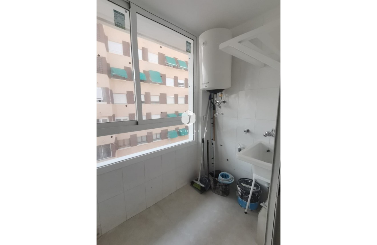 Resale - Apartment / flat -
Torrevieja - Costa Blanca