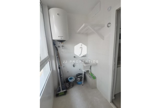 Resale - Apartment / flat -
Torrevieja - Costa Blanca