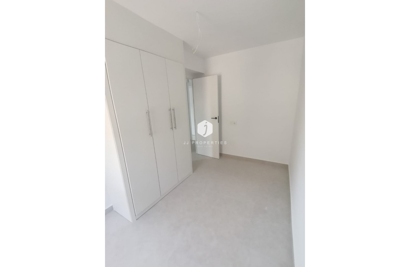 Resale - Apartment / flat -
Torrevieja - Costa Blanca