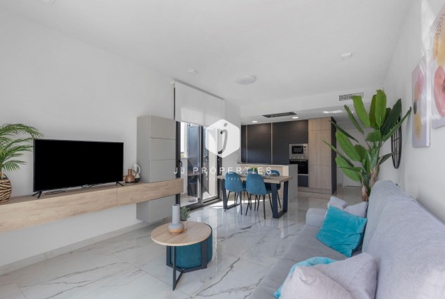 Aus zweiter Hand - Penthouse -
Orihuela Costa - Playa Flamenca