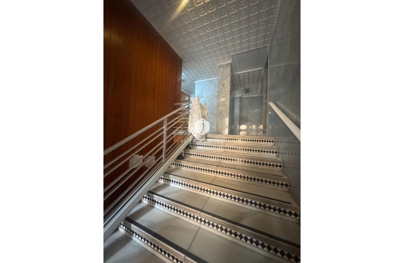 Segunda mano - Apartamento / piso -
Bigastro - Bigastro Centro