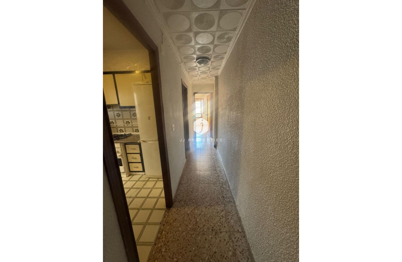 Segunda mano - Apartamento / piso -
Bigastro - Bigastro Centro