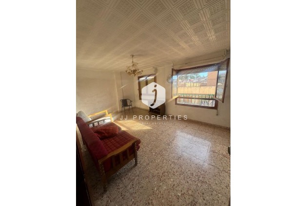 Segunda mano - Apartamento / piso -
Bigastro - Bigastro Centro