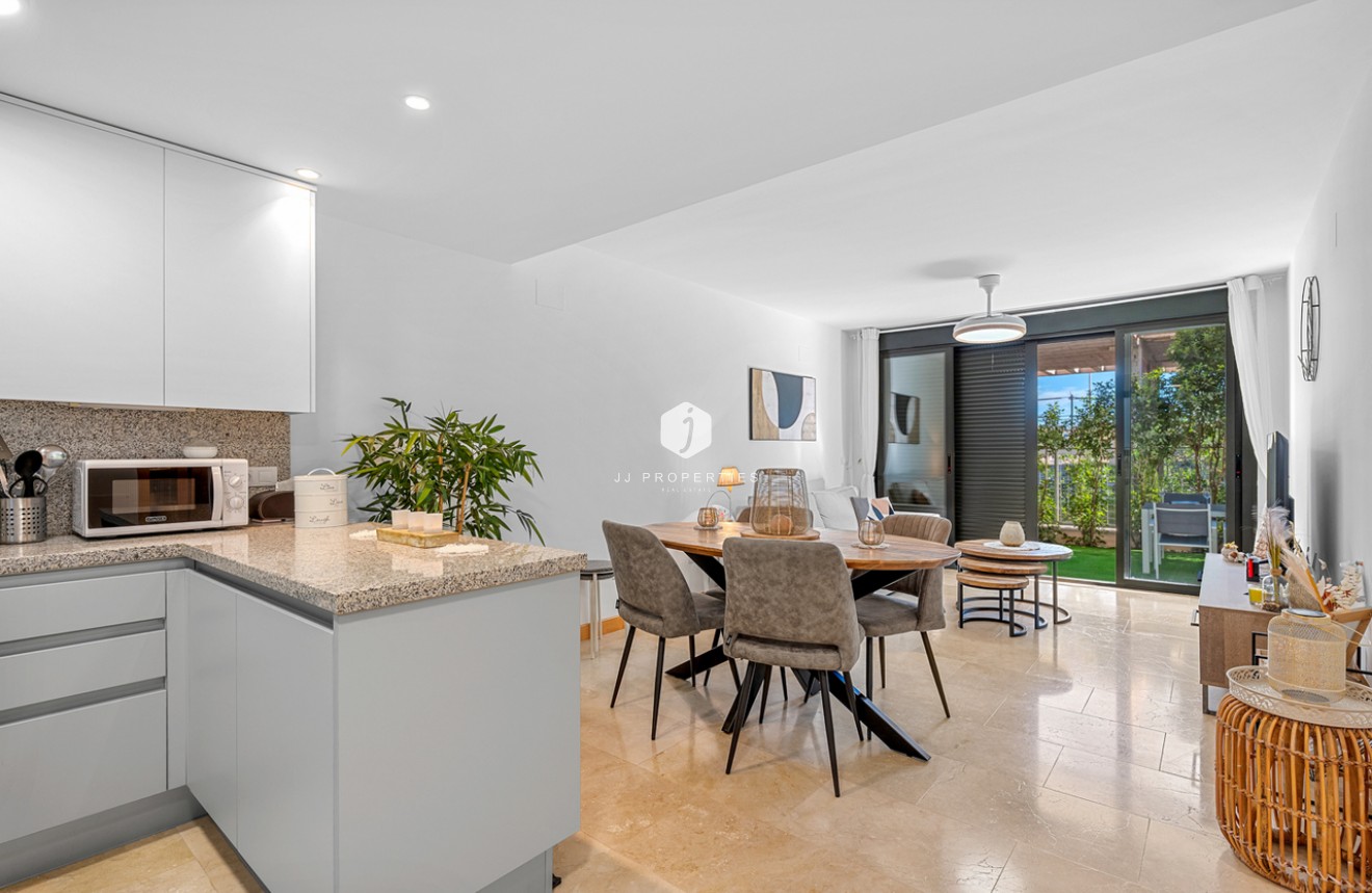 Aus zweiter Hand - Wohnung -
Campoamor - Costa Blanca