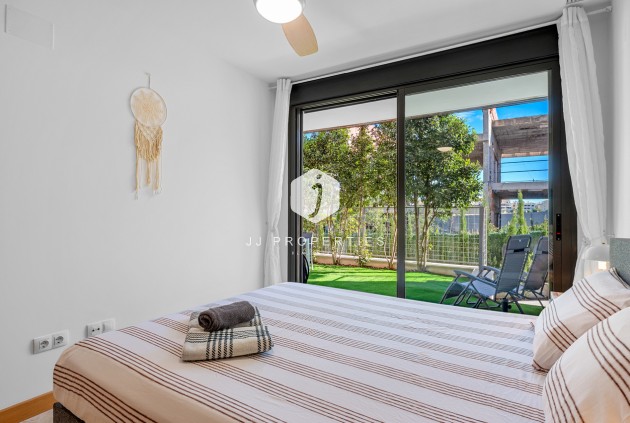 Aus zweiter Hand - Wohnung -
Campoamor - Costa Blanca