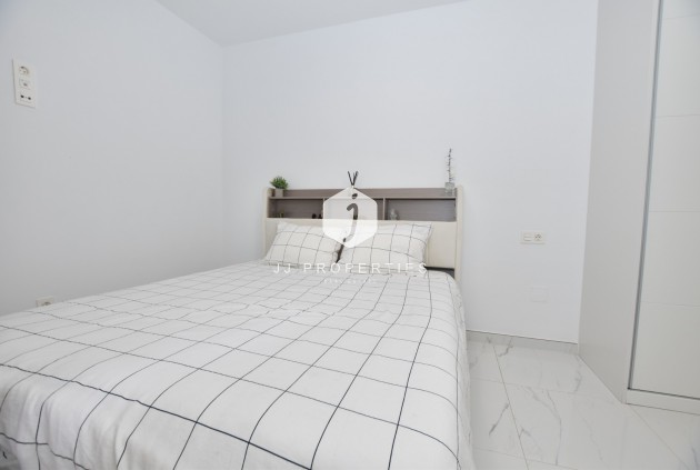 Resale - Villa -
Los Montesinos - Costa Blanca