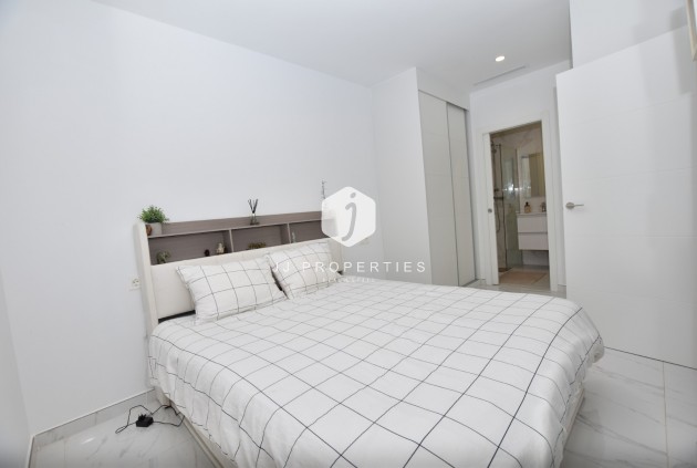 Resale - Villa -
Los Montesinos - Costa Blanca