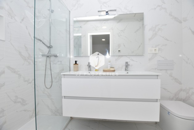 Resale - Villa -
Los Montesinos - Costa Blanca