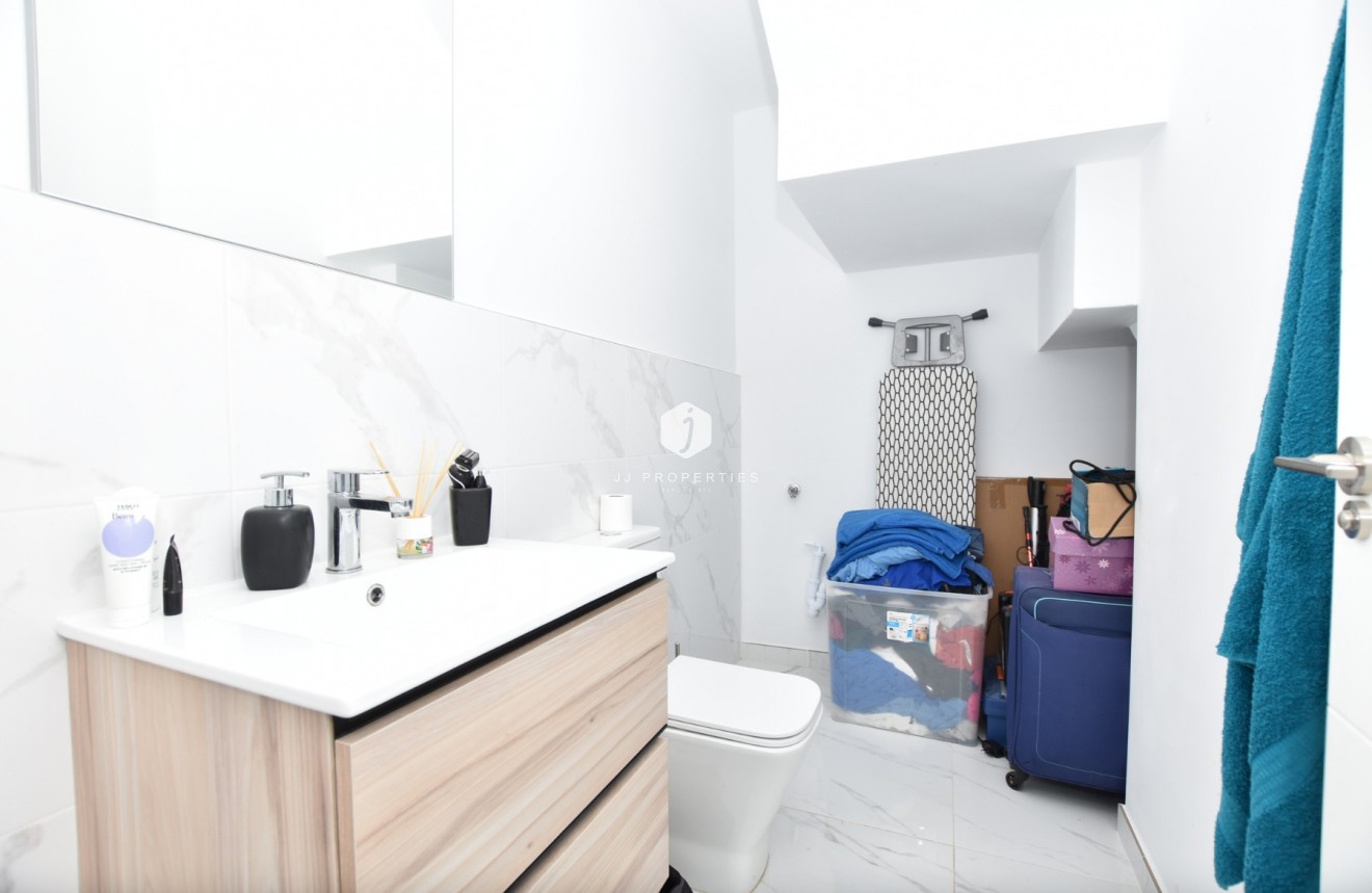 Resale - Villa -
Los Montesinos - Costa Blanca