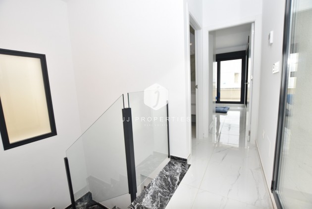 Resale - Villa -
Los Montesinos - Costa Blanca