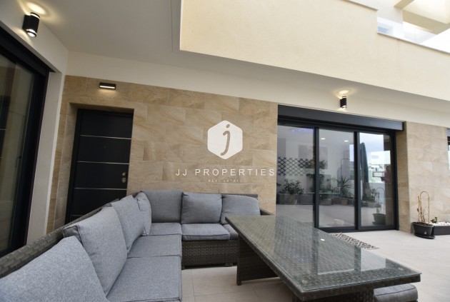 Resale - Villa -
Los Montesinos - Costa Blanca