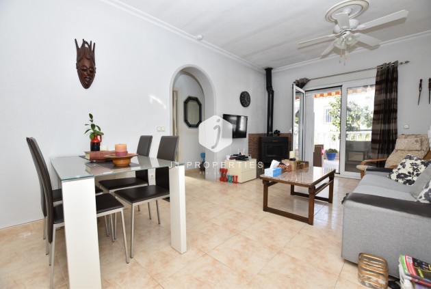 Resale - Villa -
Algorfa - Inland