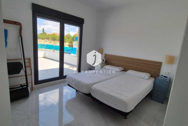 Resale - Villa -
Bigastro - Costa Blanca