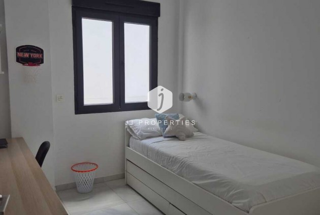 Resale - Villa -
Bigastro - Costa Blanca