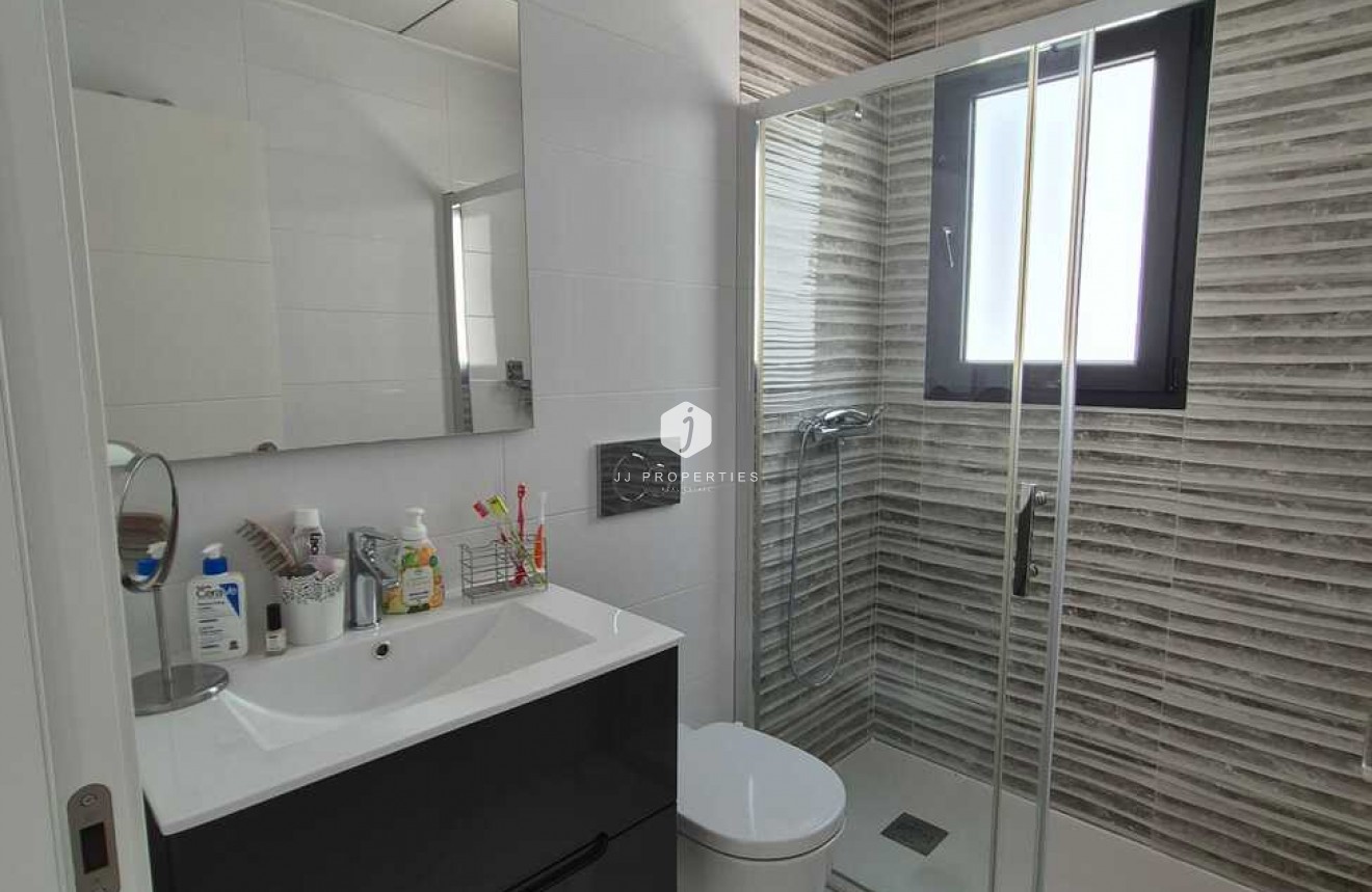 Resale - Villa -
Bigastro - Costa Blanca