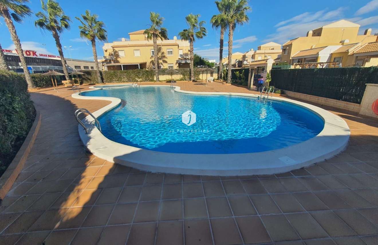 Resale - Chalet -
Rojales - Inland