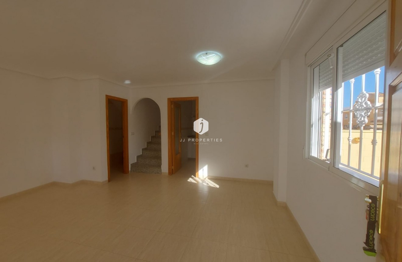 Resale - Chalet -
Rojales - Inland