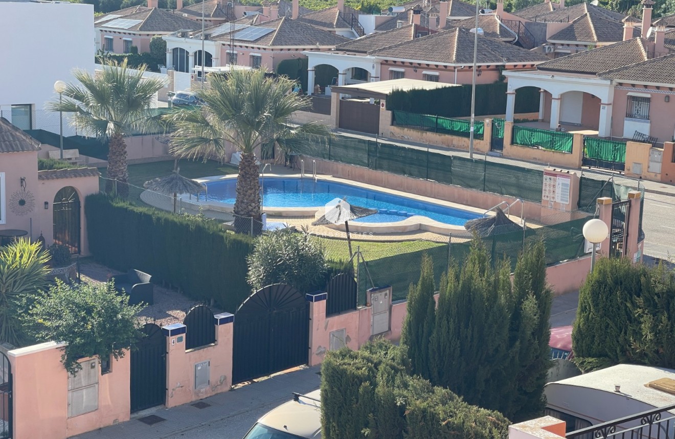 Resale - Chalet -
Los Montesinos - Costa Blanca