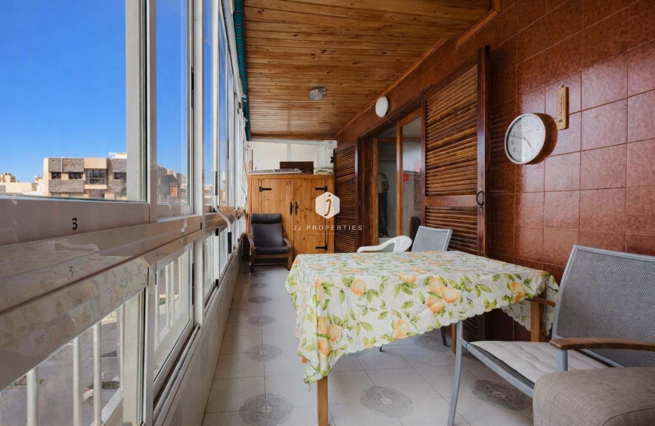 Tweedehands - Appartement / flat -
Torrevieja - Costa Blanca