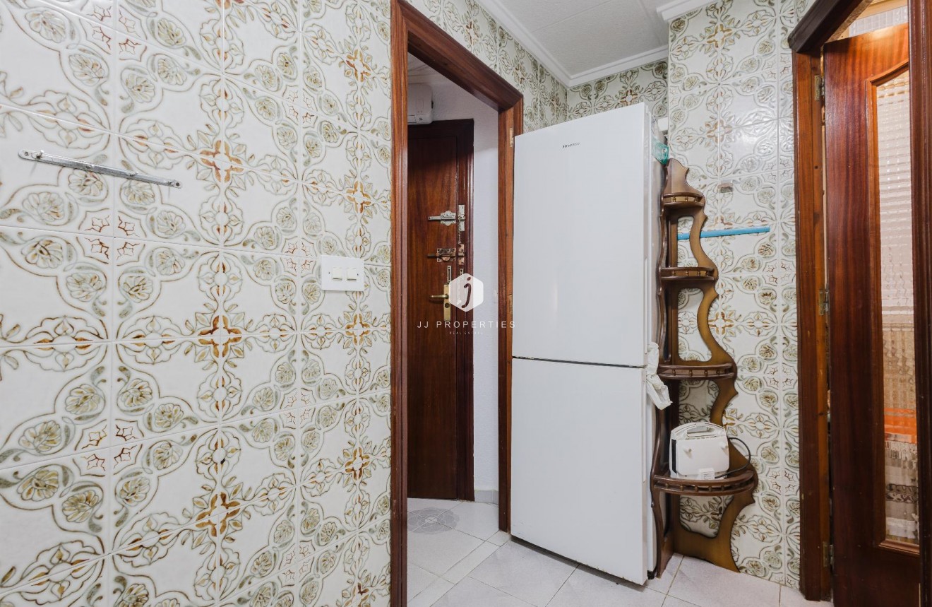 Tweedehands - Appartement / flat -
Torrevieja - Costa Blanca