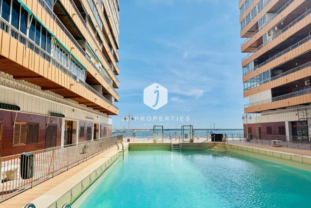 Tweedehands - Appartement / flat -
Torrevieja - Costa Blanca