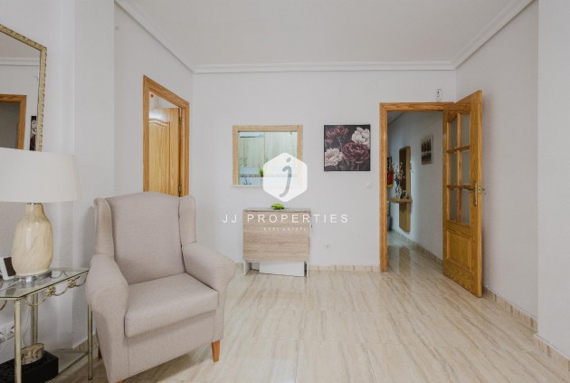 Resale - Apartment / flat -
Torrevieja - Costa Blanca