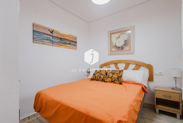 Resale - Apartment / flat -
Torrevieja - Costa Blanca