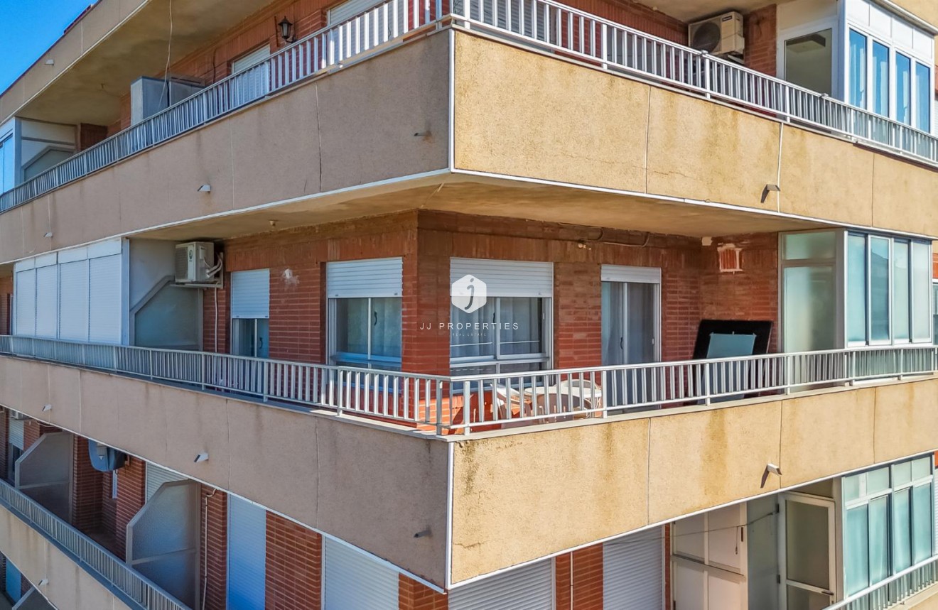 Tweedehands - Appartement / flat -
Torrevieja - Costa Blanca