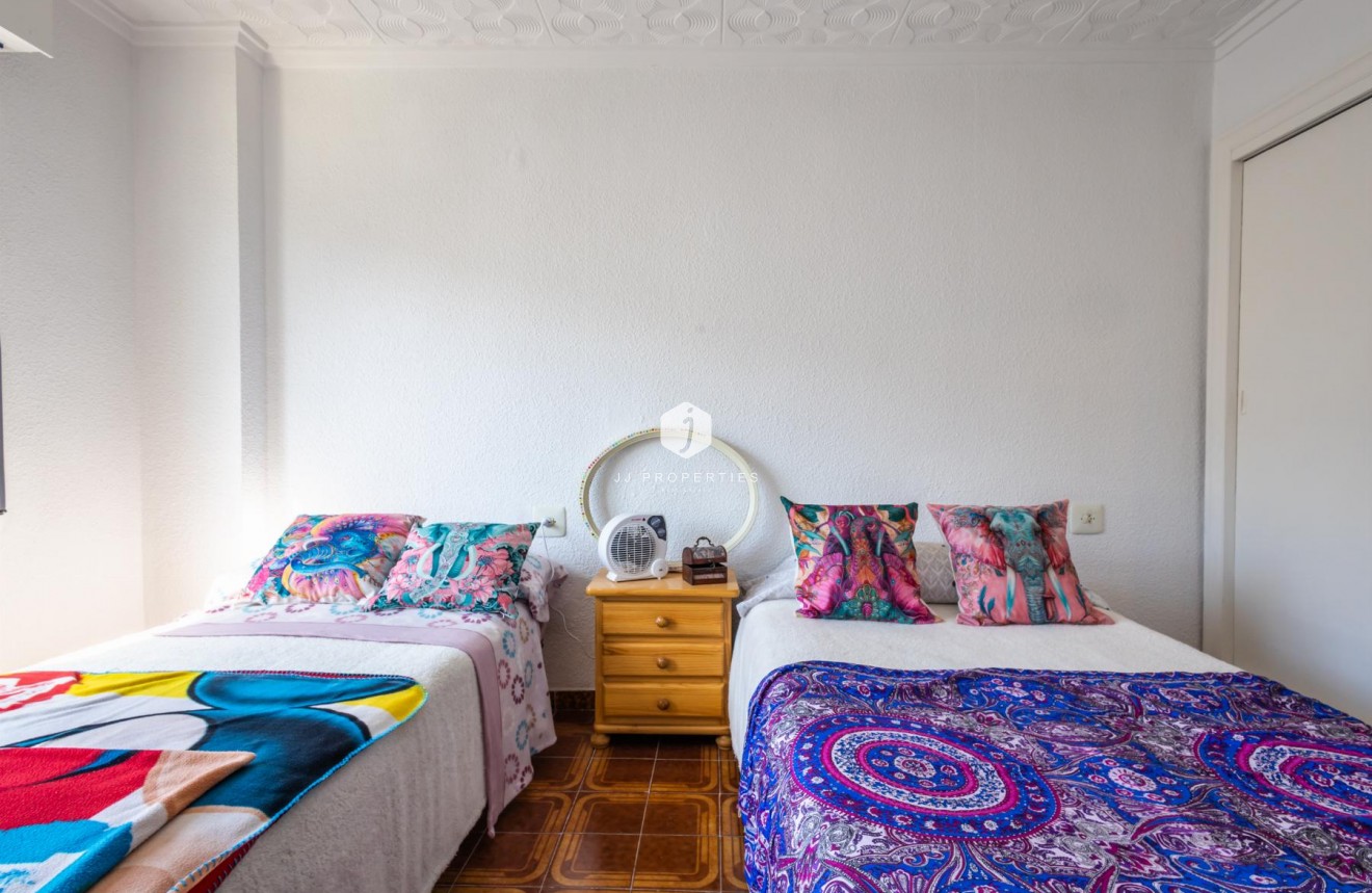 Tweedehands - Appartement / flat -
Torrevieja - Costa Blanca