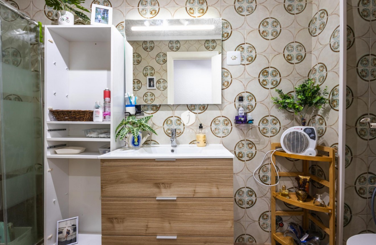 Tweedehands - Appartement / flat -
Torrevieja - Costa Blanca