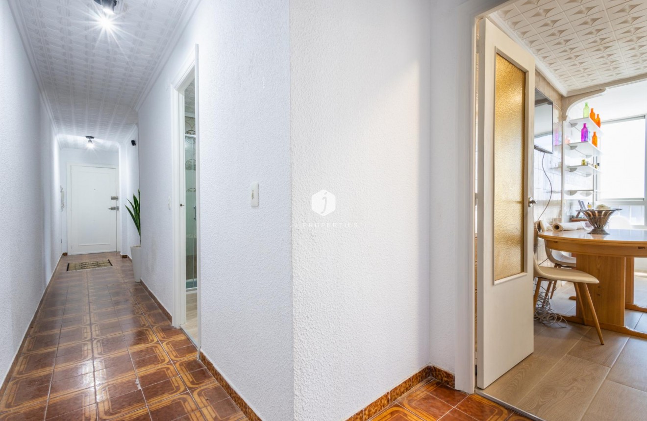 Tweedehands - Appartement / flat -
Torrevieja - Costa Blanca