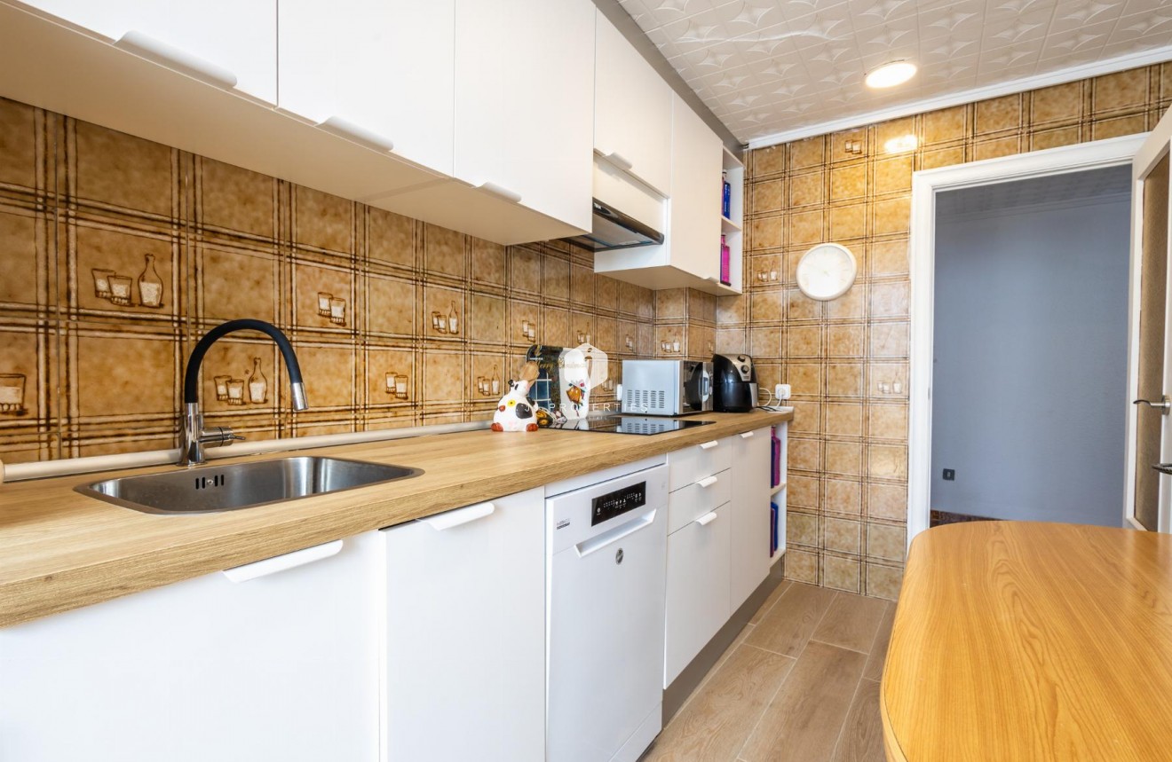 Tweedehands - Appartement / flat -
Torrevieja - Costa Blanca