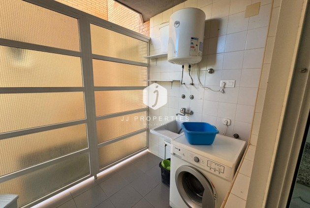 Aus zweiter Hand - Wohnung -
San Miguel de Salinas - Inland