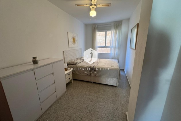 Aus zweiter Hand - Wohnung -
San Miguel de Salinas - Inland