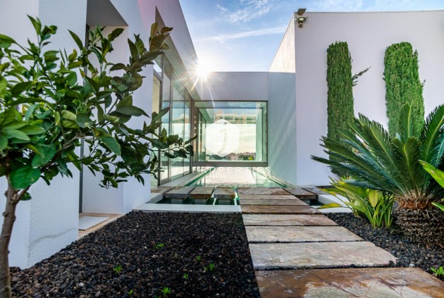 Resale - Villa -
Orihuela Costa - Costa Blanca