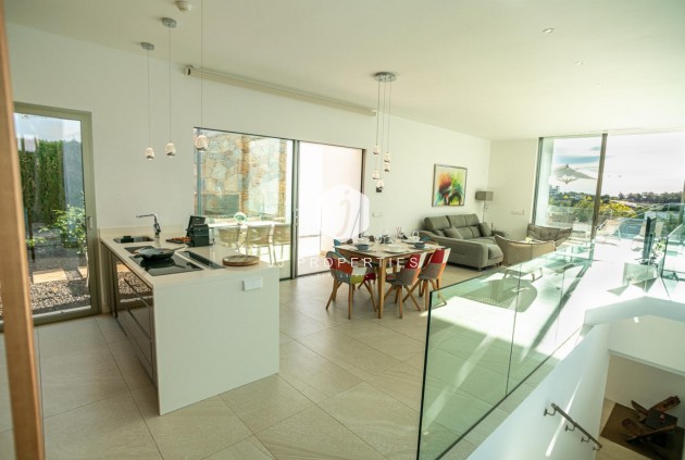 Resale - Villa -
Orihuela Costa - Costa Blanca