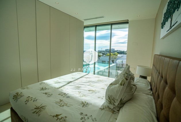 Resale - Villa -
Orihuela Costa - Costa Blanca