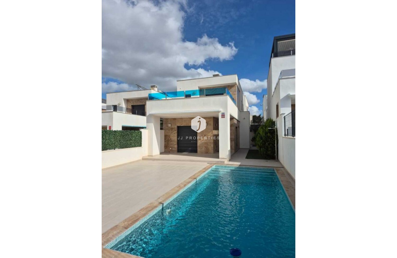 Resale - Villa -
Bigastro - Inland