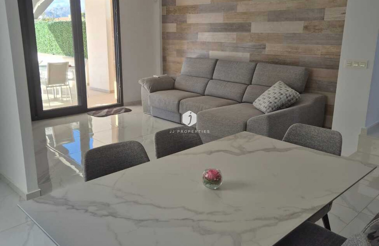 Resale - Villa -
Bigastro - Inland