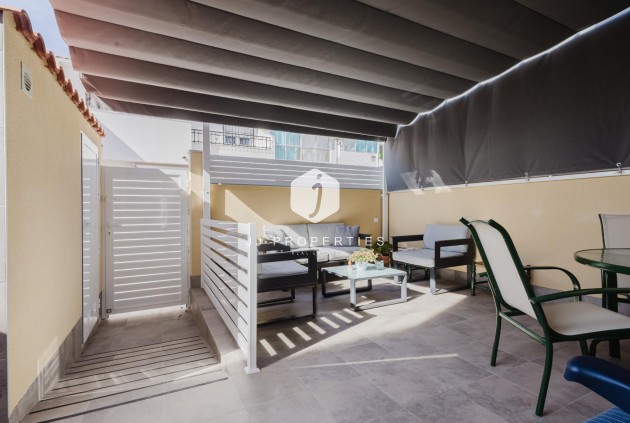 Resale - Bungalow -
Torrevieja - Costa Blanca