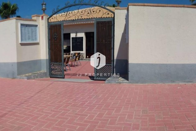 Resale - Bungalow -
Torrevieja - Costa Blanca