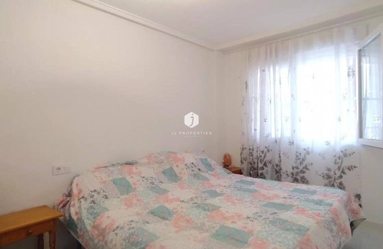 Resale - Apartment / flat -
Torrevieja - HABANERAS - LA LOMA