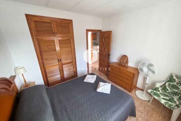 D'occasion - Villa -
Torrevieja - Costa Blanca