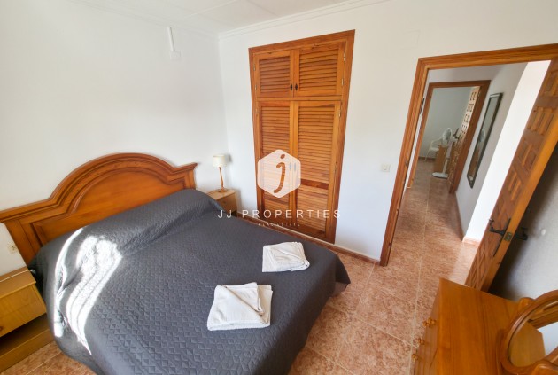 D'occasion - Villa -
Torrevieja - Costa Blanca