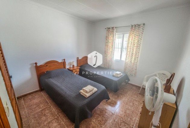 D'occasion - Villa -
Torrevieja - Costa Blanca