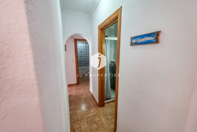 D'occasion - Villa -
Torrevieja - Costa Blanca